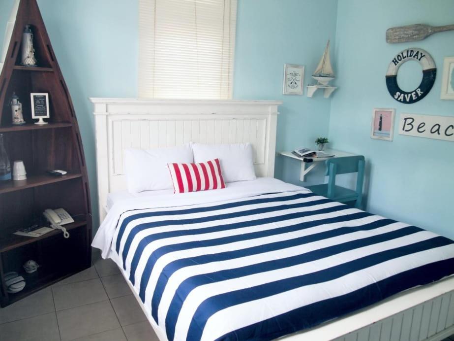 Cottonwood Bed & Breakfast House Bandung Exterior foto