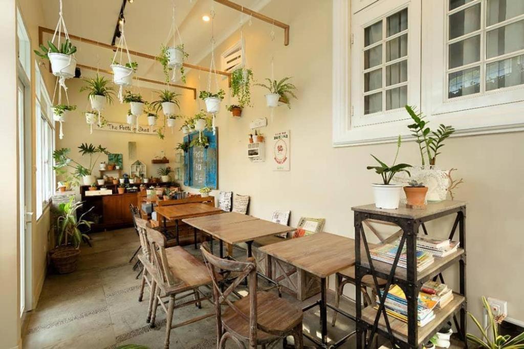 Cottonwood Bed & Breakfast House Bandung Exterior foto